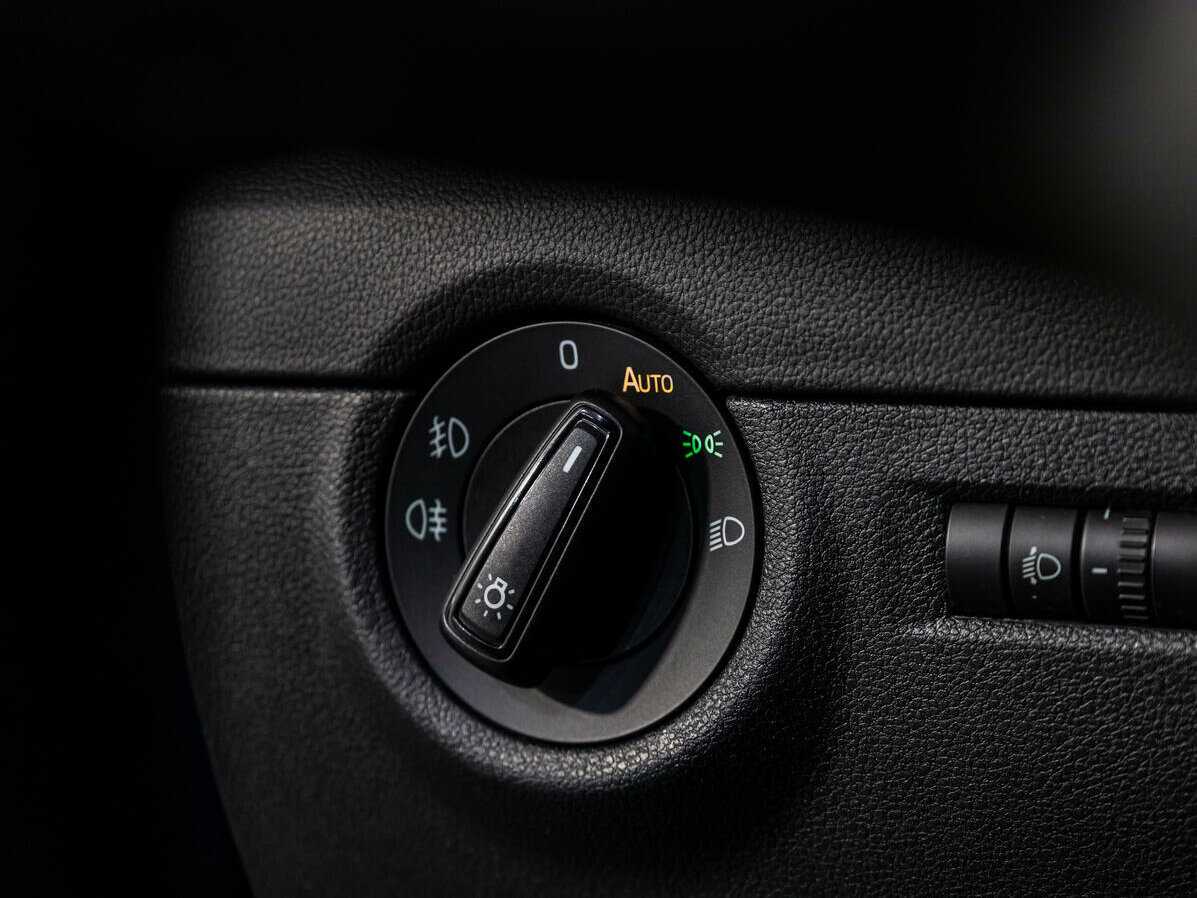 Шкода Октавия б/у, 2013, Механическая. Фото: #13