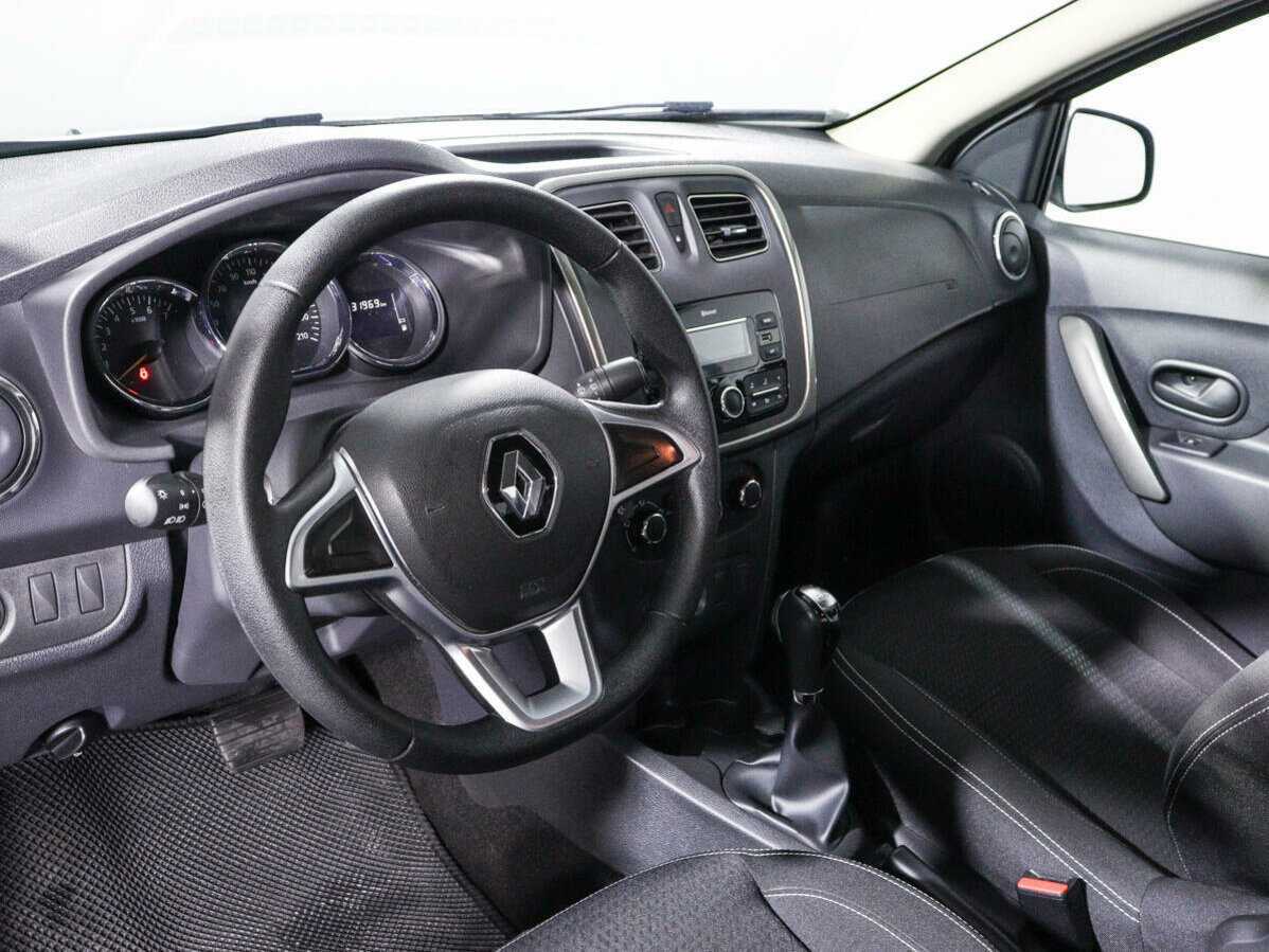 Рено Логан б/у, 2022, Автоматическая. Фото: #11