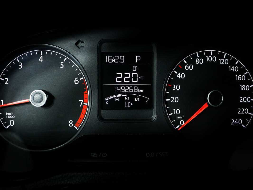 Фольксваген Поло б/у, 2016, Автоматическая. Фото: #9