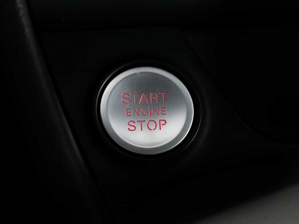 Ауди К3 б/у, 2015, Роботизированная. Фото: #15