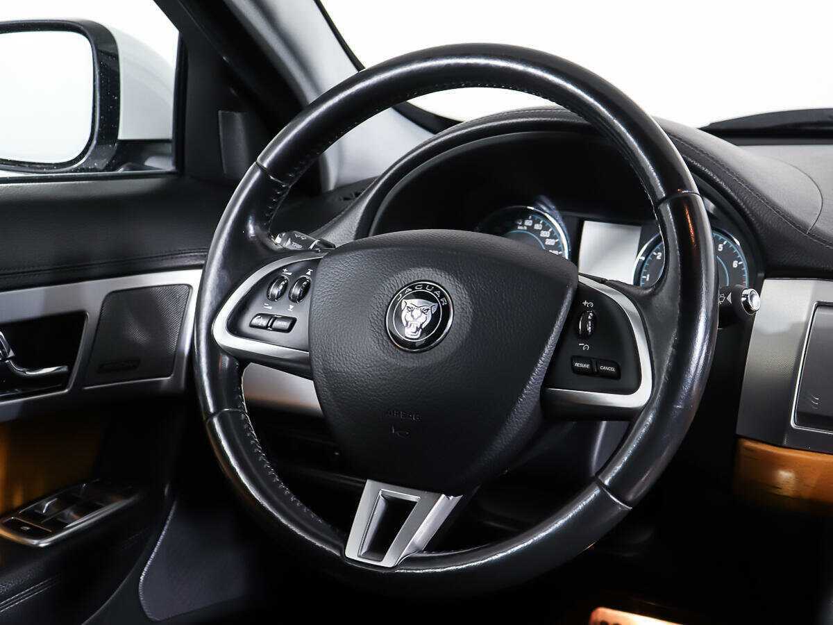 Ягуар ИксФ б/у, 2014, Автоматическая. Фото: #14