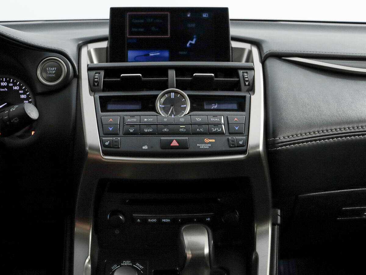 Лексус Н-Икс б/у, 2016, Вариатор. Фото: #15