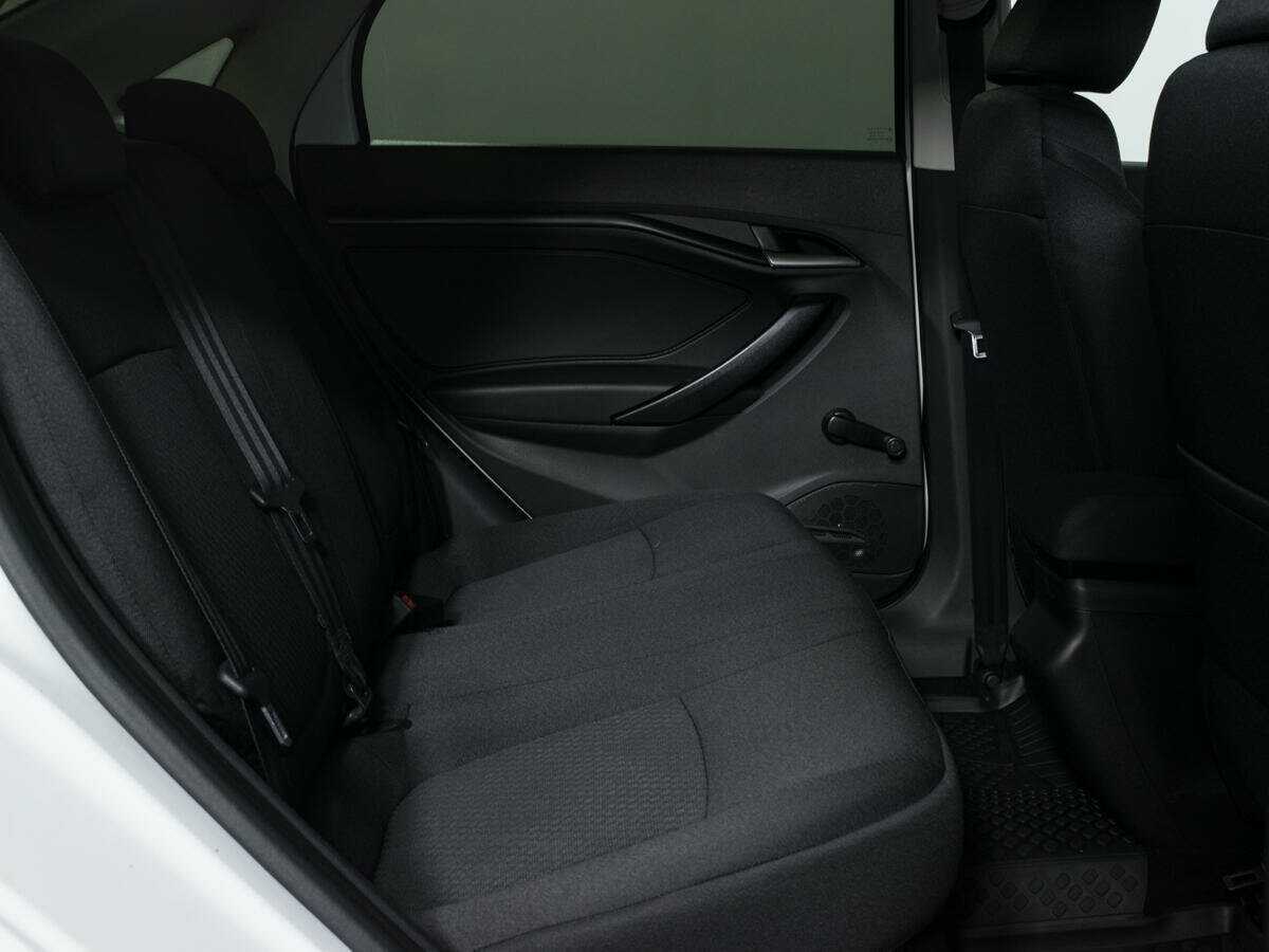 Лада (ВАЗ) Веста б/у, 2019, Механическая. Фото: #11