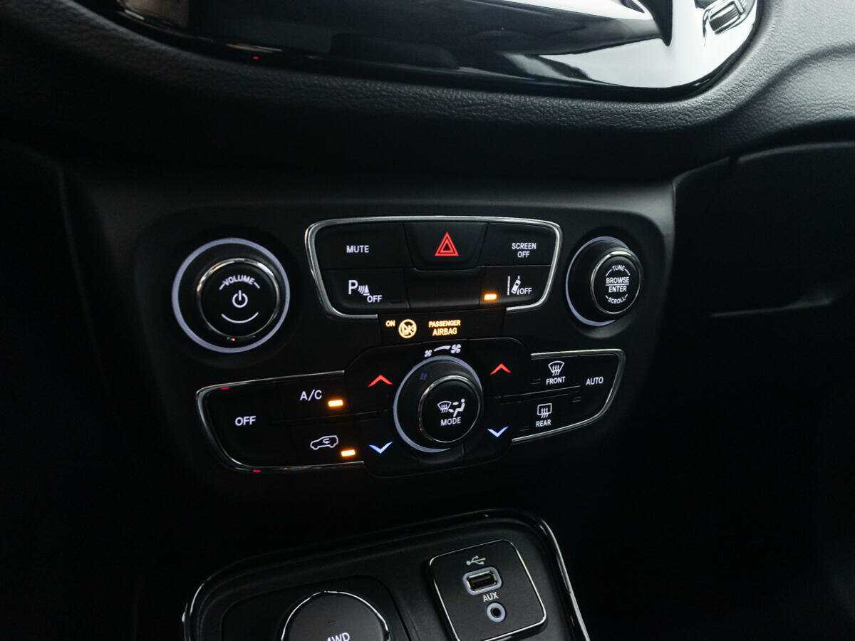 Джип Компасс б/у, 2017, Автоматическая. Фото: #14