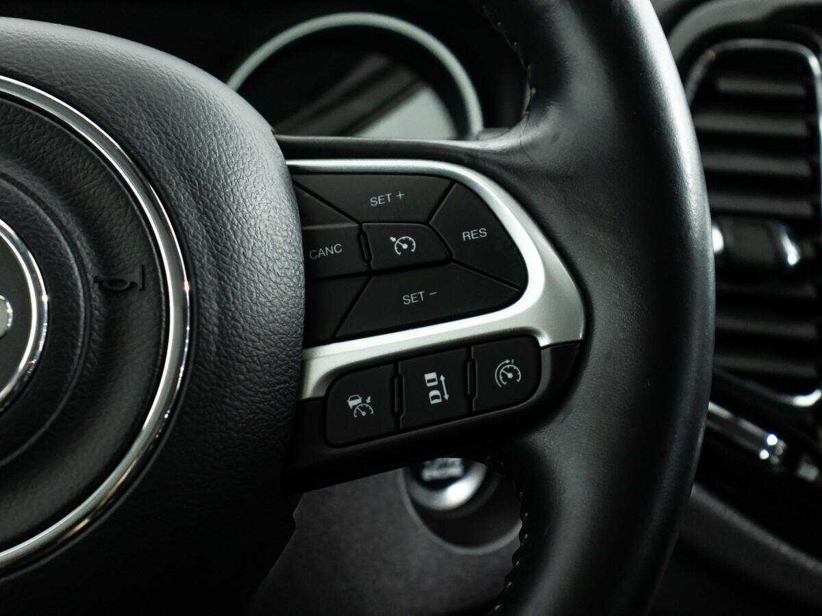 Джип Компасс б/у, 2017, Автоматическая. Фото: #19