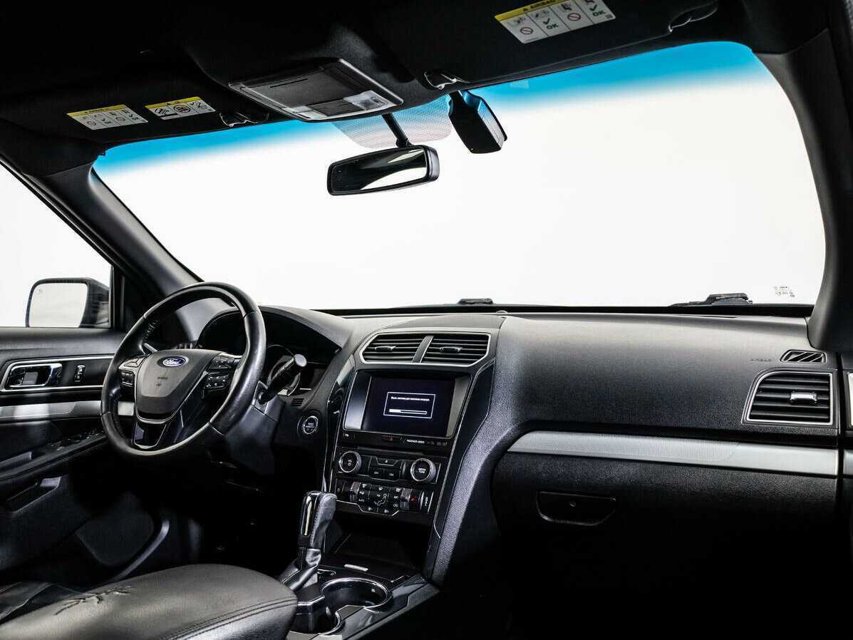 Форд Експлорер б/у, 2016, Автоматическая. Фото: #8