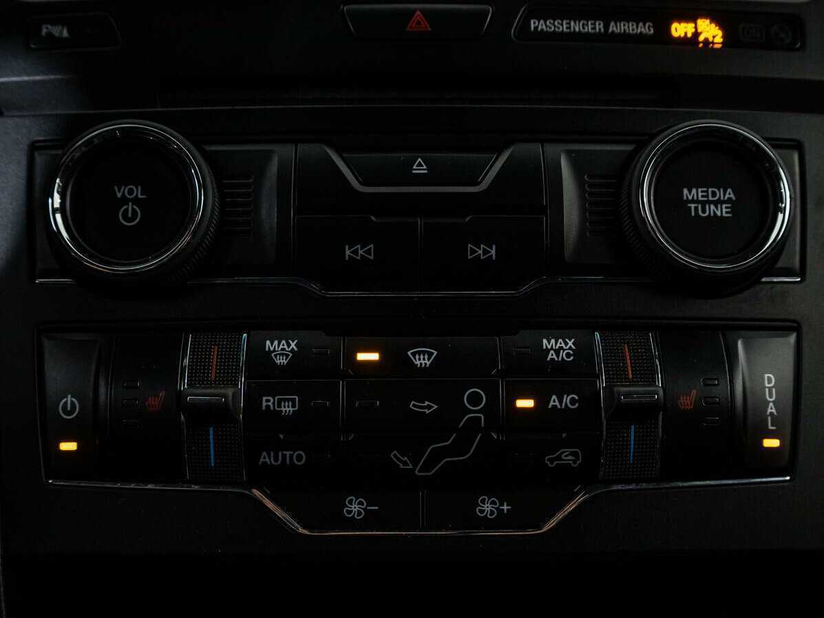 Форд Експлорер б/у, 2016, Автоматическая. Фото: #12