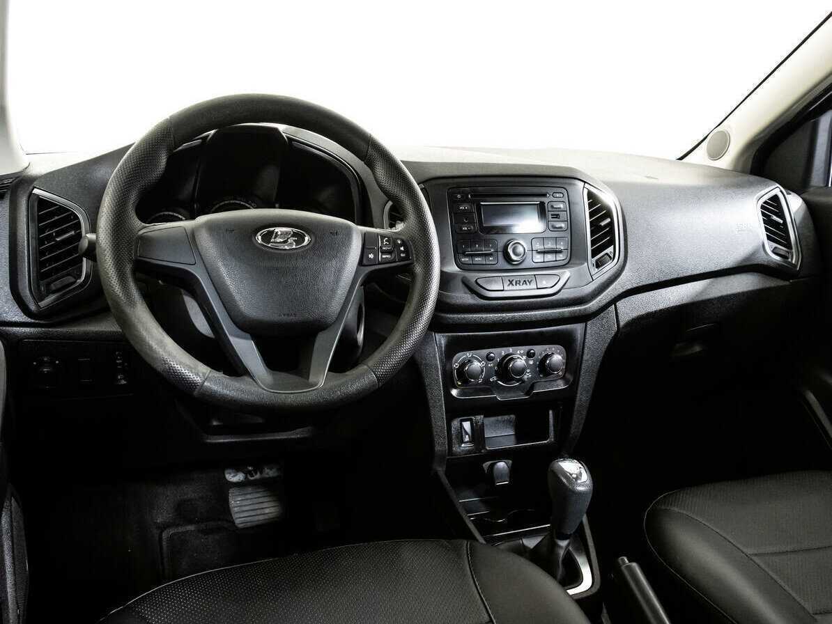 Лада (ВАЗ) ИКСРЭЙ б/у, 2017, Роботизированная. Фото: #10