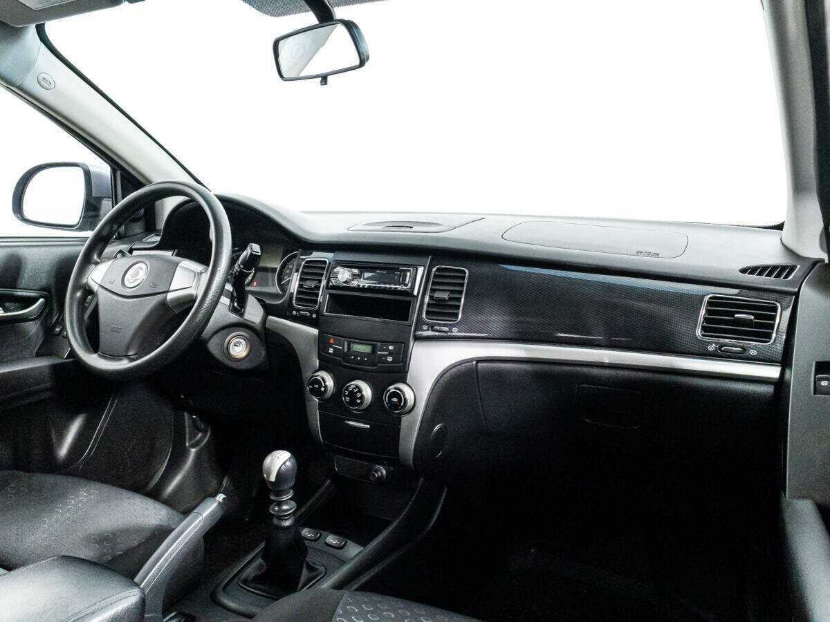 Сан-Ён Актион б/у, 2013, Механическая. Фото: #8