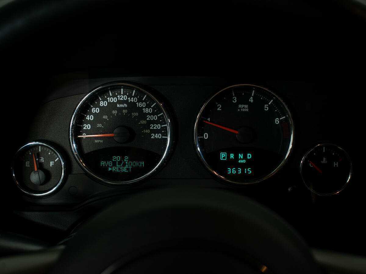 Джип Компасс б/у, 2012, Вариатор. Фото: #9