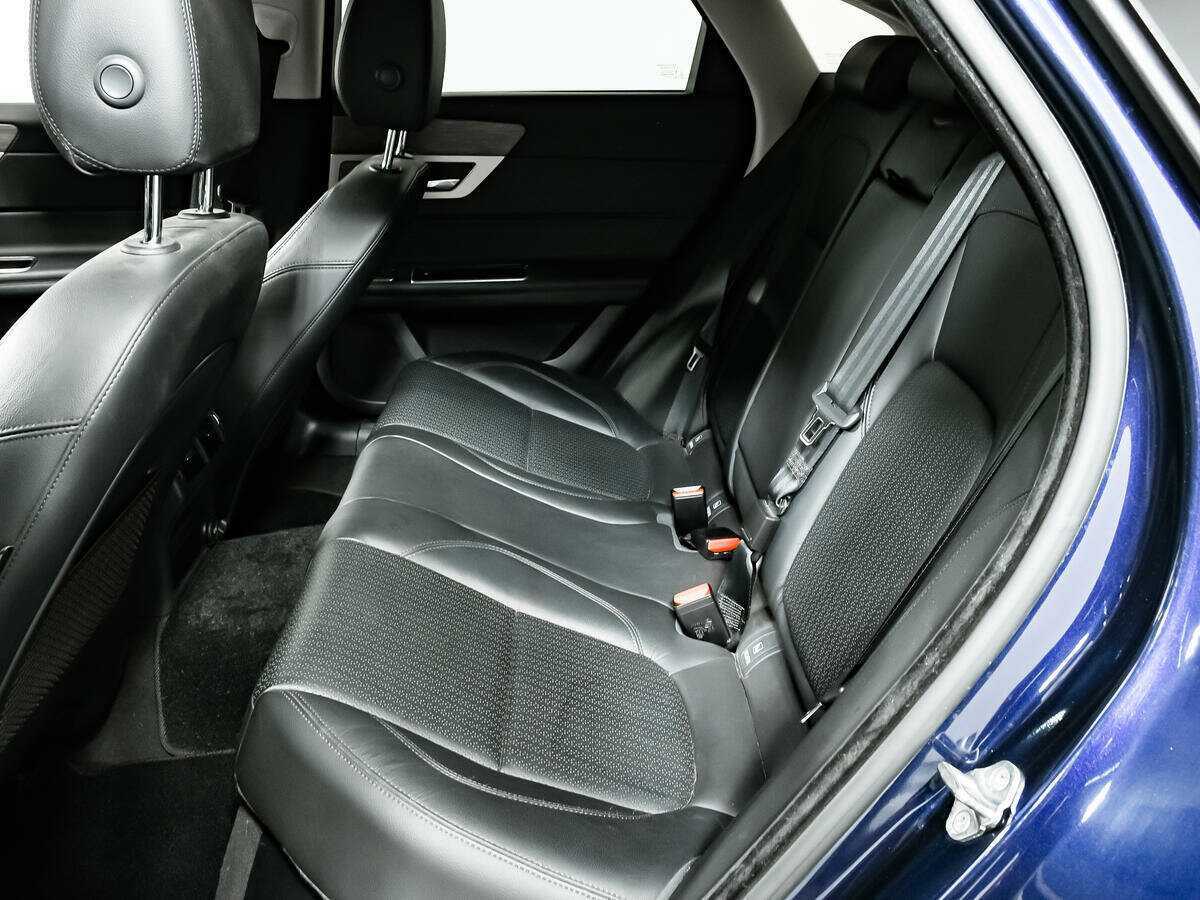 Ягуар ИксФ б/у, 2016, Автоматическая. Фото: #11