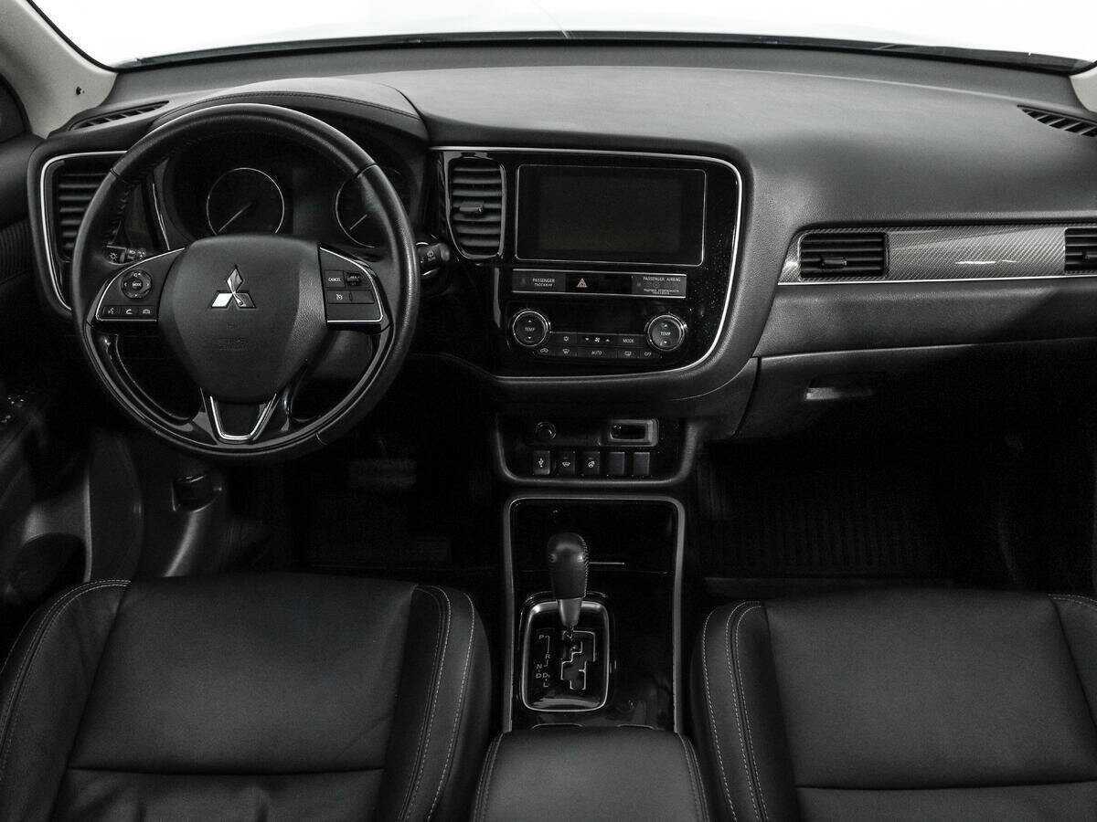 Митсубиши Оутлэндер б/у, 2019, Вариатор. Фото: #9