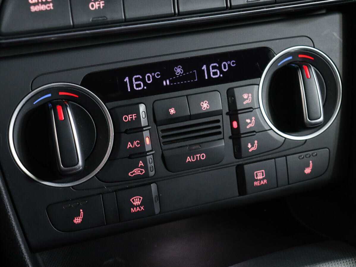 Ауди К3 б/у, 2015, Роботизированная. Фото: #14