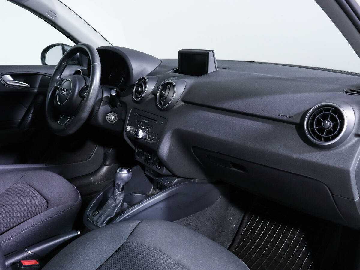 Ауди А1 б/у, 2013, Роботизированная. Фото: #9