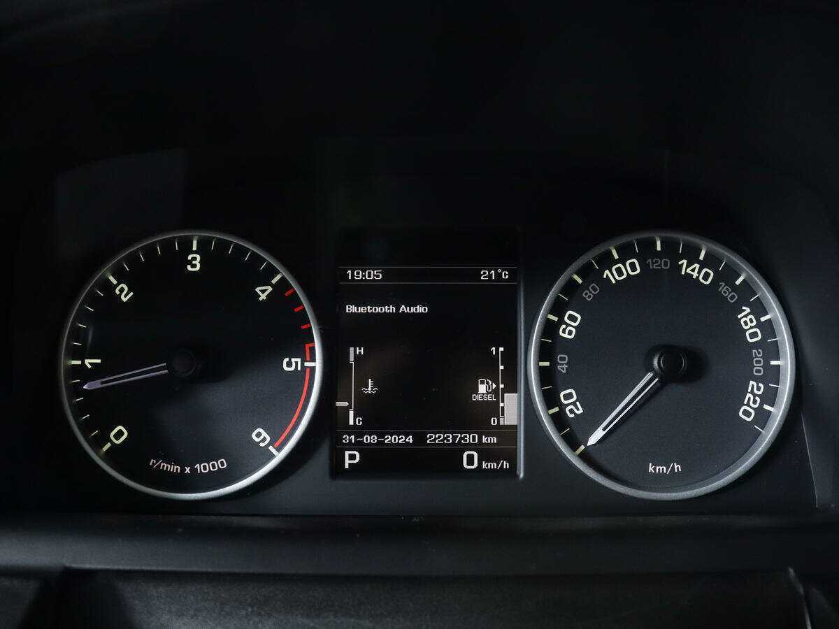 Лэнд Ровер Дискавери б/у, 2013, Автоматическая. Фото: #10