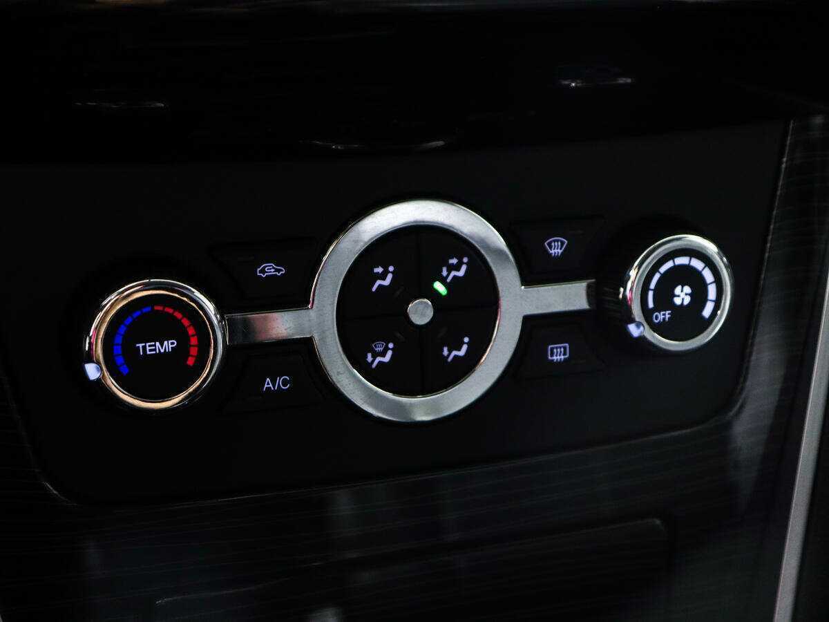 Лифан Солано б/у, 2018, Механическая. Фото: #15