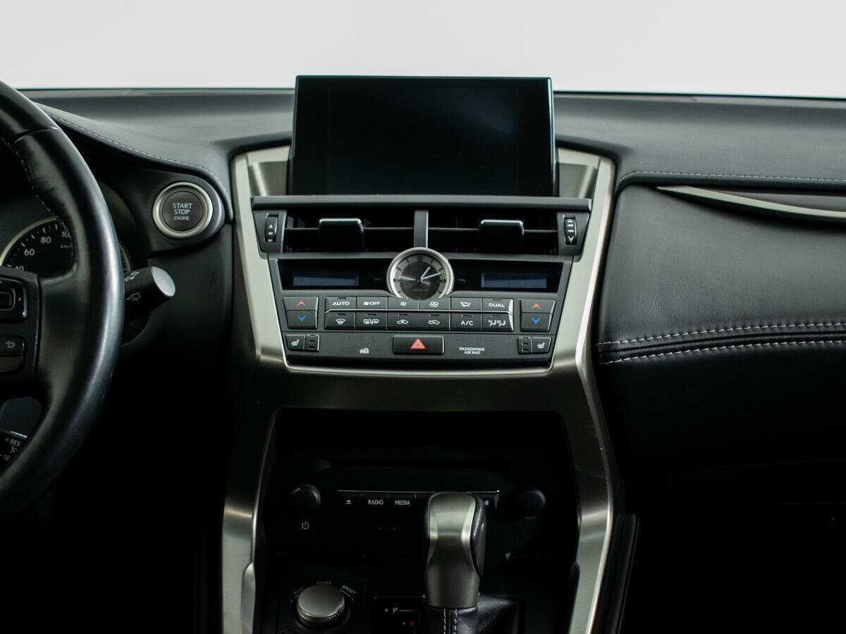 Лексус Н-Икс б/у, 2016, Вариатор. Фото: #8