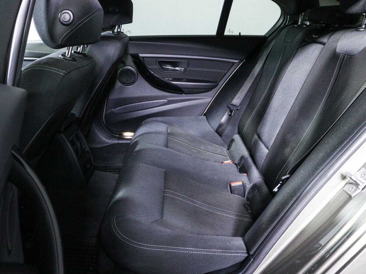 БМВ 3 серии б/у, 2017, Автоматическая. Фото: #7