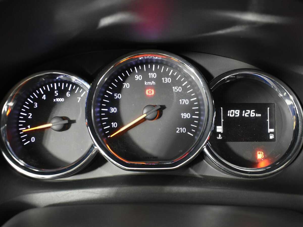 Рено Логан б/у, 2020, Механическая. Фото: #11