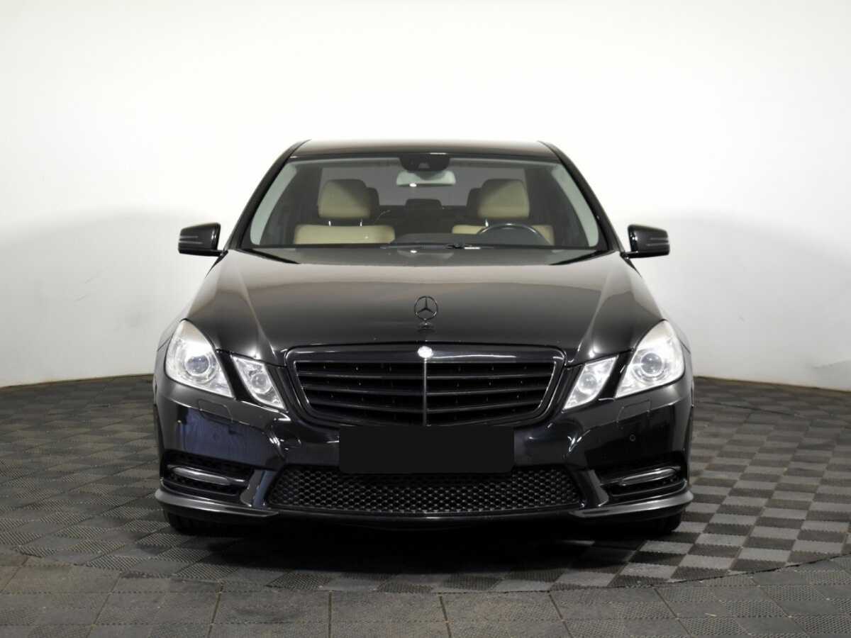 Мерседес-Бенц Е-Класс б/у, 2012, Автоматическая. Фото: #1