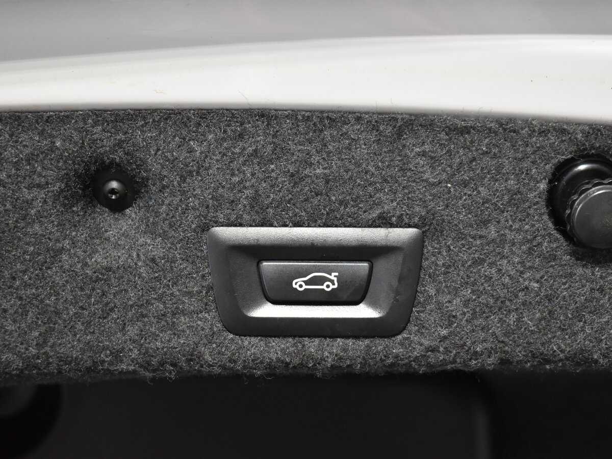 БМВ 5 серии б/у, 2016, Автоматическая. Фото: #6