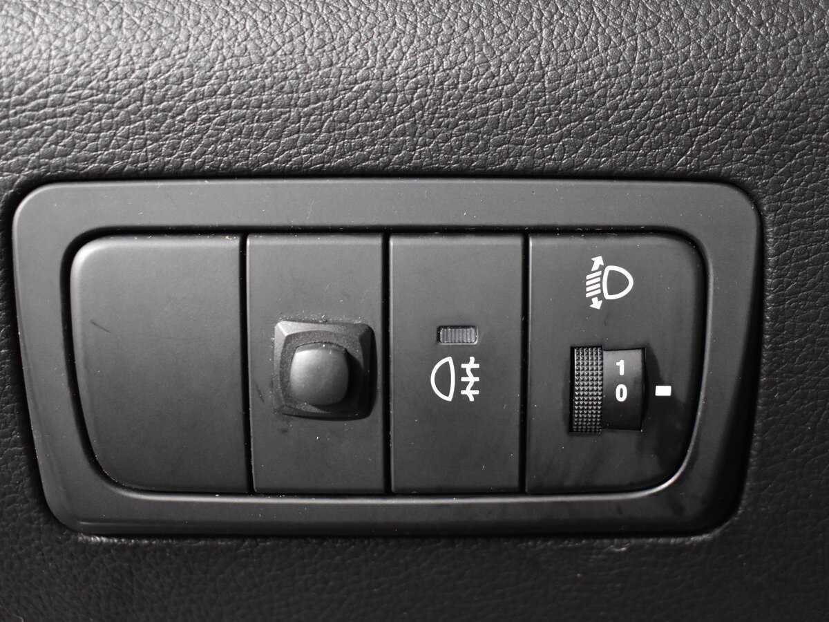 Сан-Ён Актион б/у, 2013, Автоматическая. Фото: #11