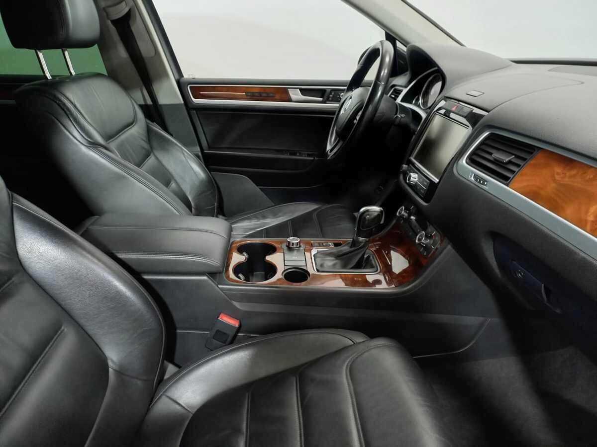 Фольксваген Туарег б/у, 2013, Автоматическая. Фото: #9