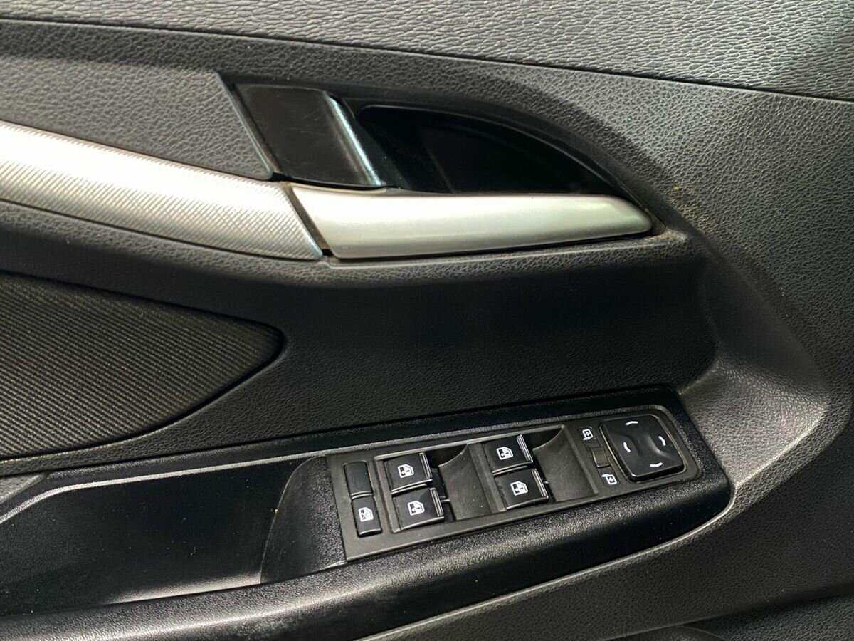 Лада (ВАЗ) Веста б/у, 2016, Роботизированная. Фото: #15