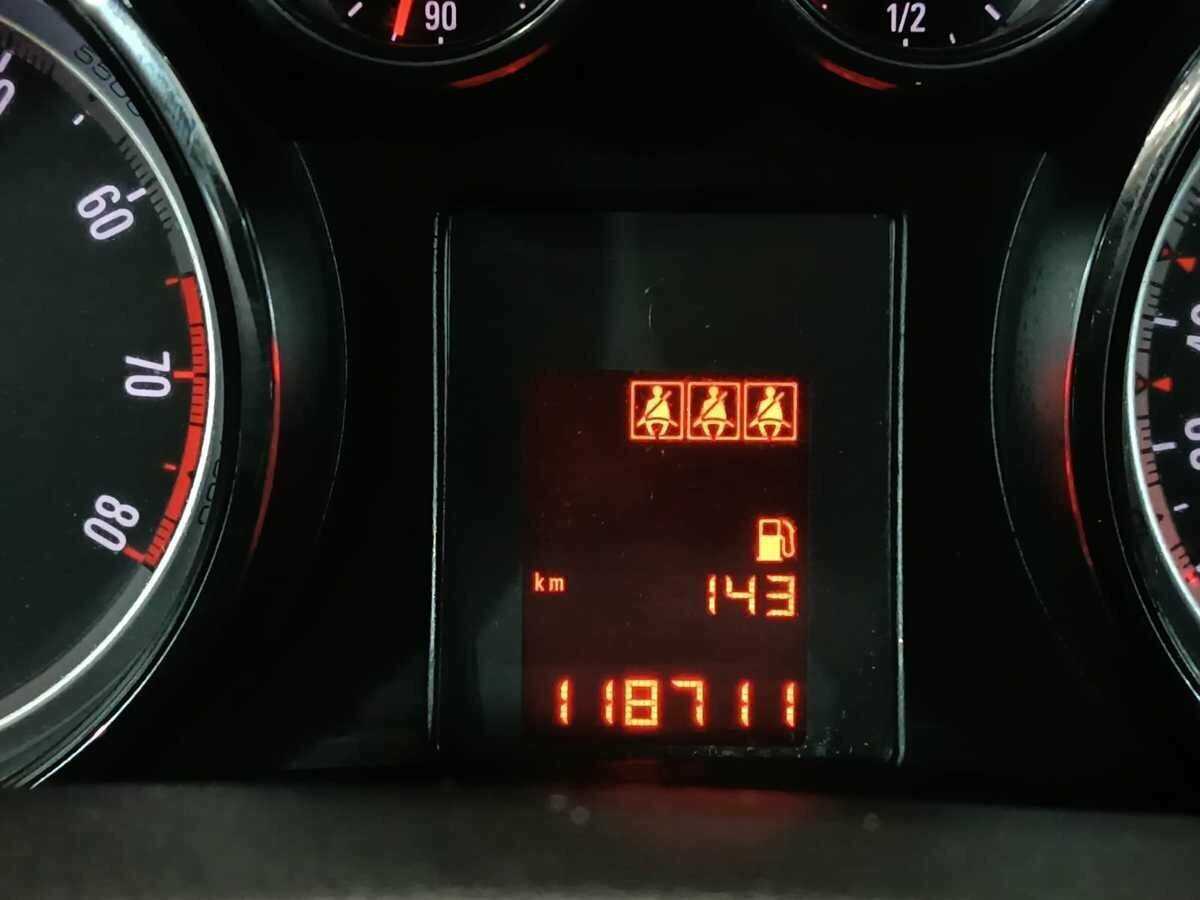 Опель Мокка б/у, 2014, Механическая. Фото: #12