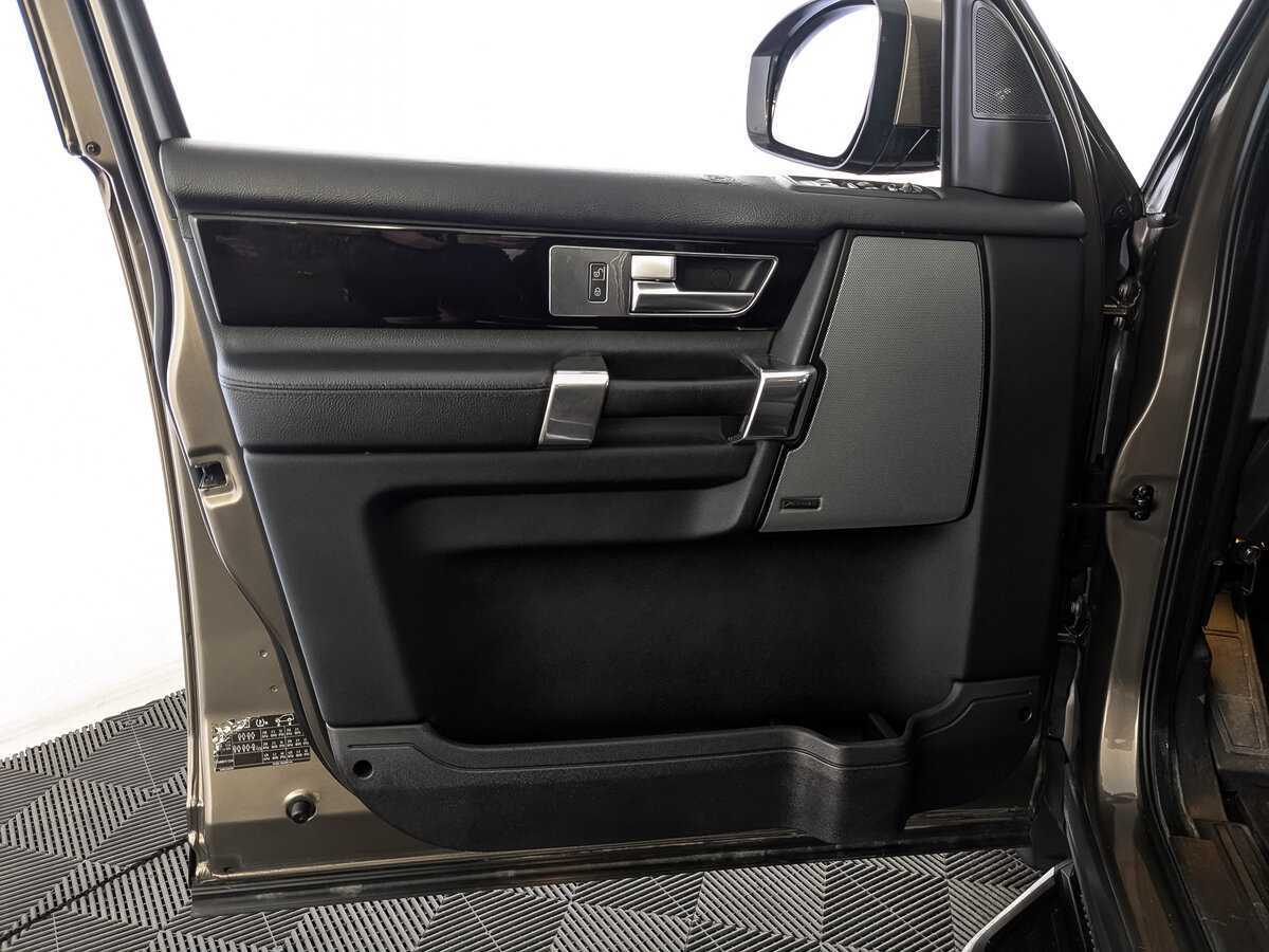 Лэнд Ровер Дискавери б/у, 2014, Автоматическая. Фото: #14