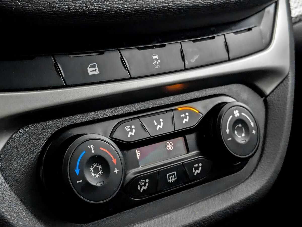 Лада (ВАЗ) Веста б/у, 2019, Механическая. Фото: #20