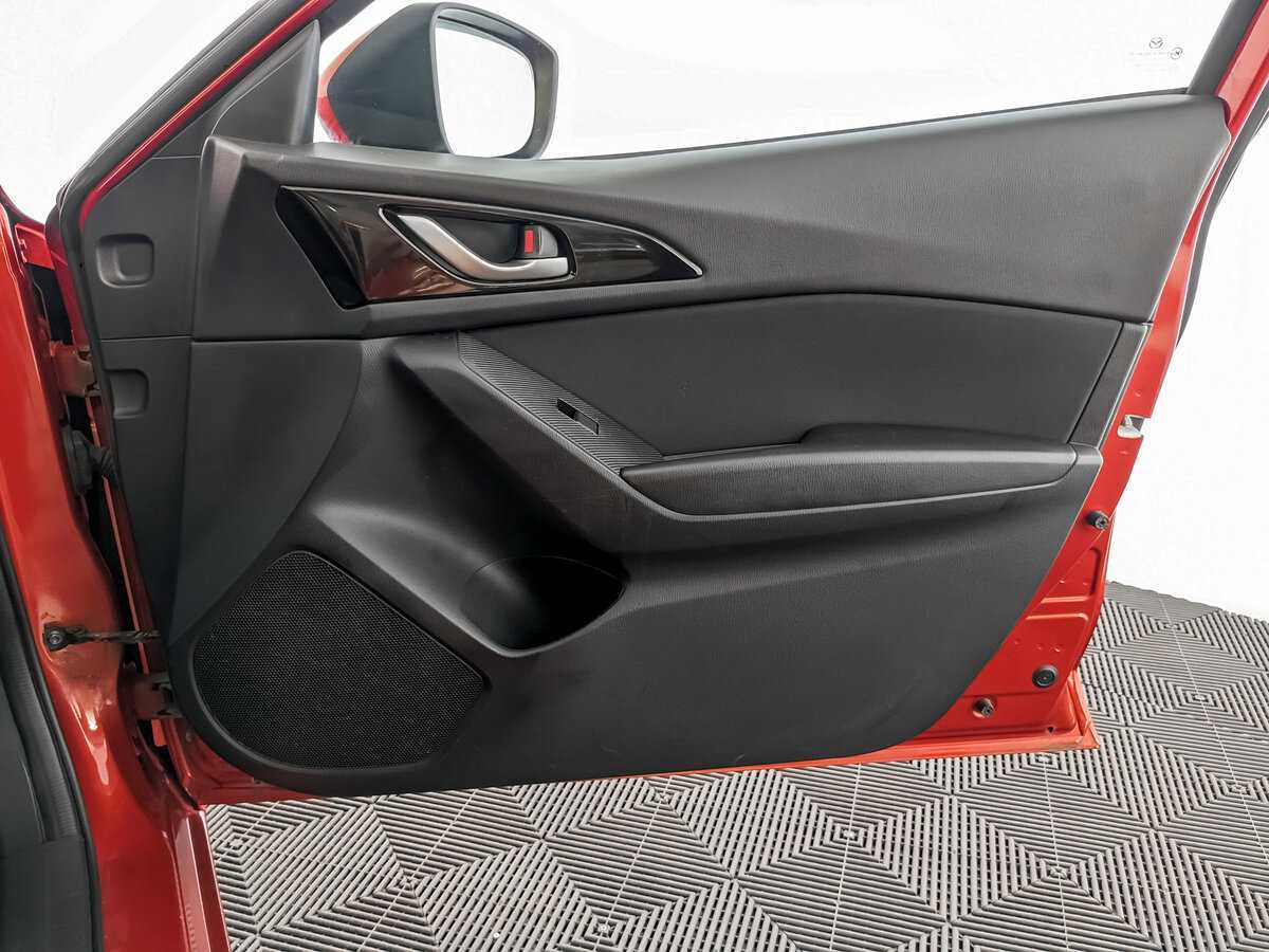 Мазда 3 б/у, 2015, Автоматическая. Фото: #19