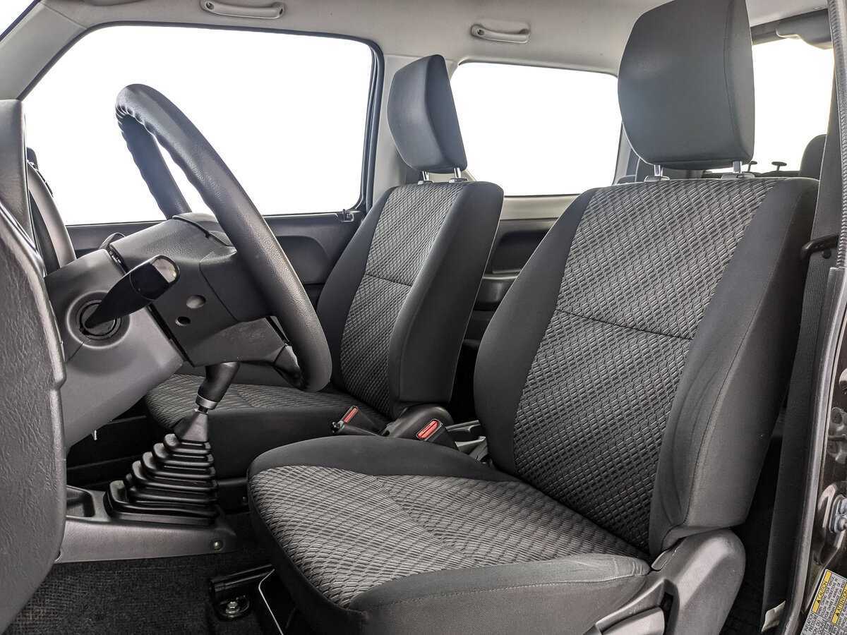 Сузуки Джимни б/у, 2017, Механическая. Фото: #14