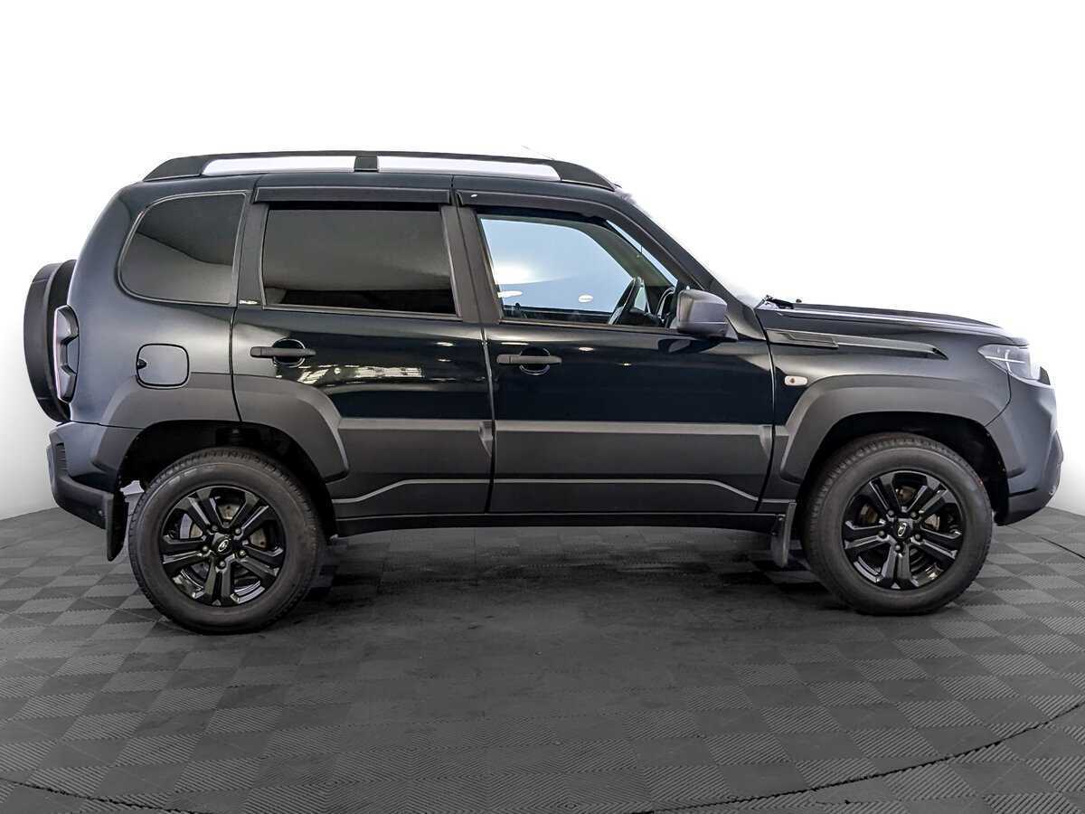 Лада (ВАЗ) Нива б/у, 2023, Механическая. Фото: #3