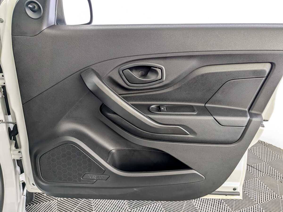 Лада (ВАЗ) ИКСРЭЙ б/у, 2018, Механическая. Фото: #18