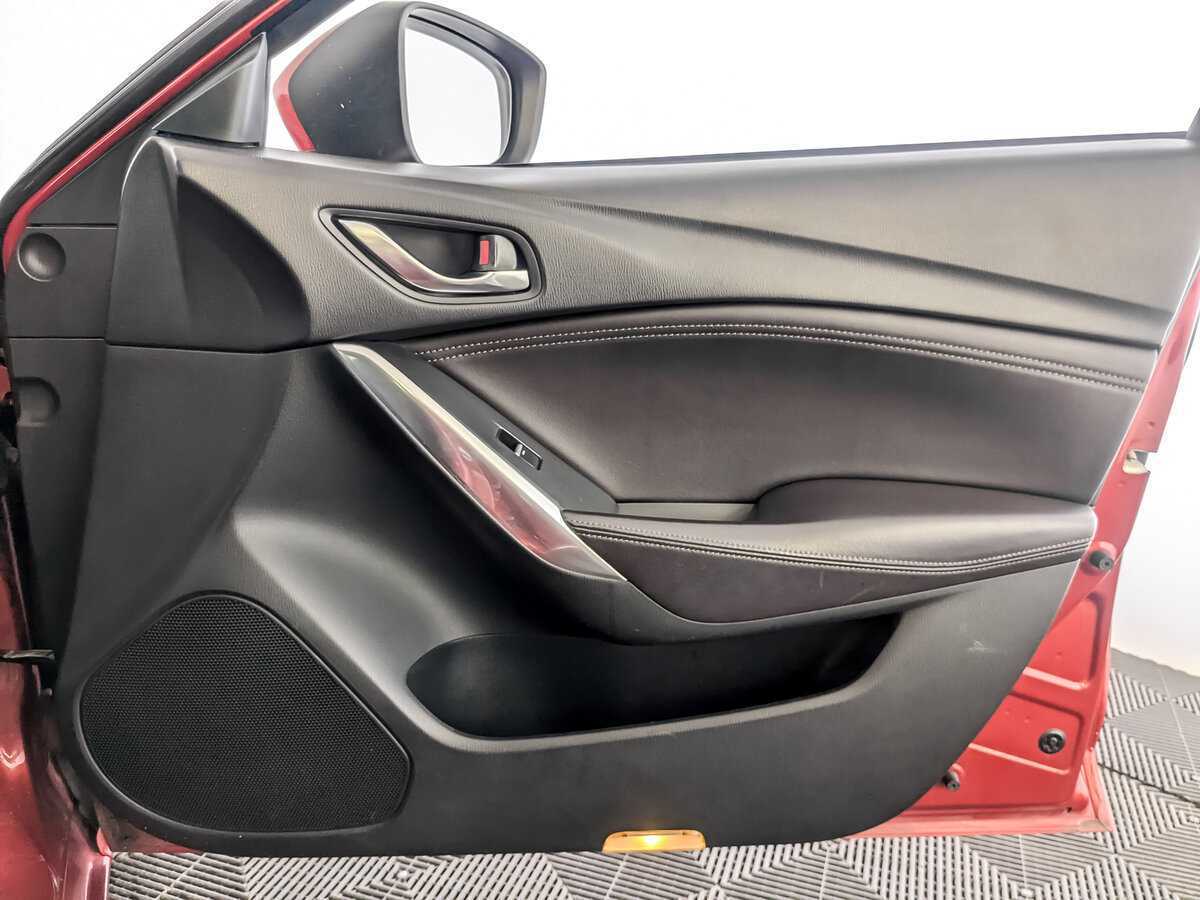 Мазда 6 б/у, 2017, Автоматическая. Фото: #19