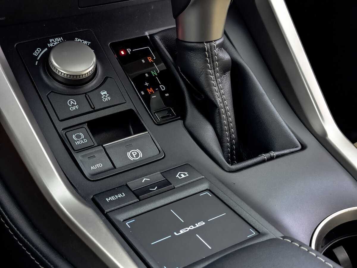 Лексус Н-Икс б/у, 2016, Вариатор. Фото: #23