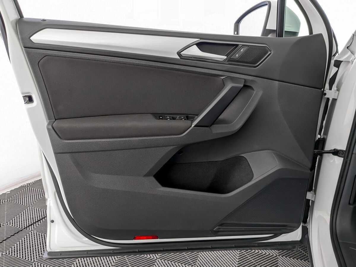 Фольксваген Тигуан б/у, 2017, Роботизированная. Фото: #14