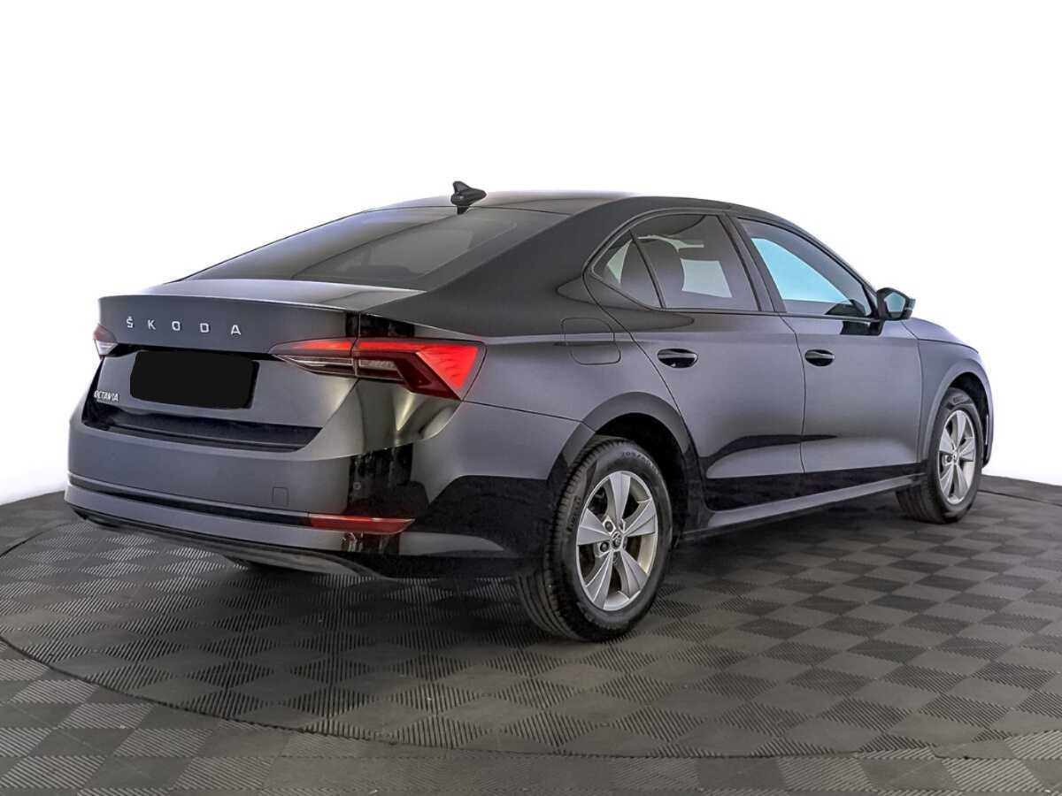 Шкода Октавия б/у, 2021, Механическая. Фото: #4