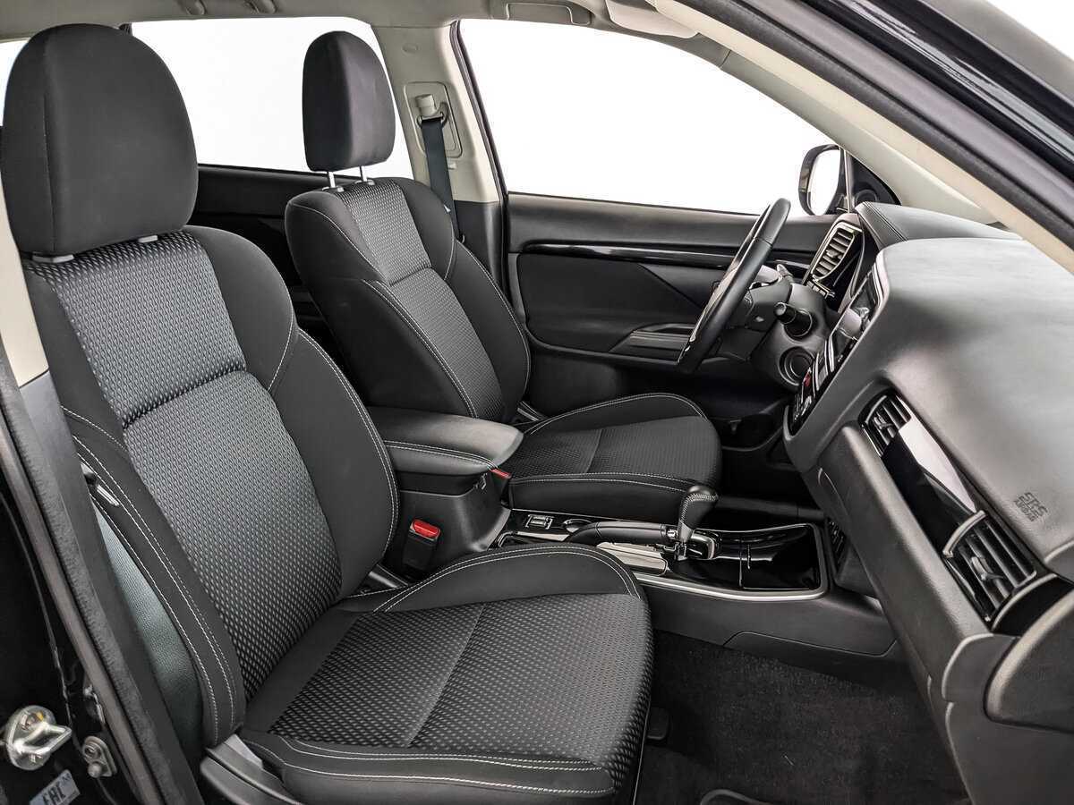 Митсубиши Оутлэндер б/у, 2019, Вариатор. Фото: #19