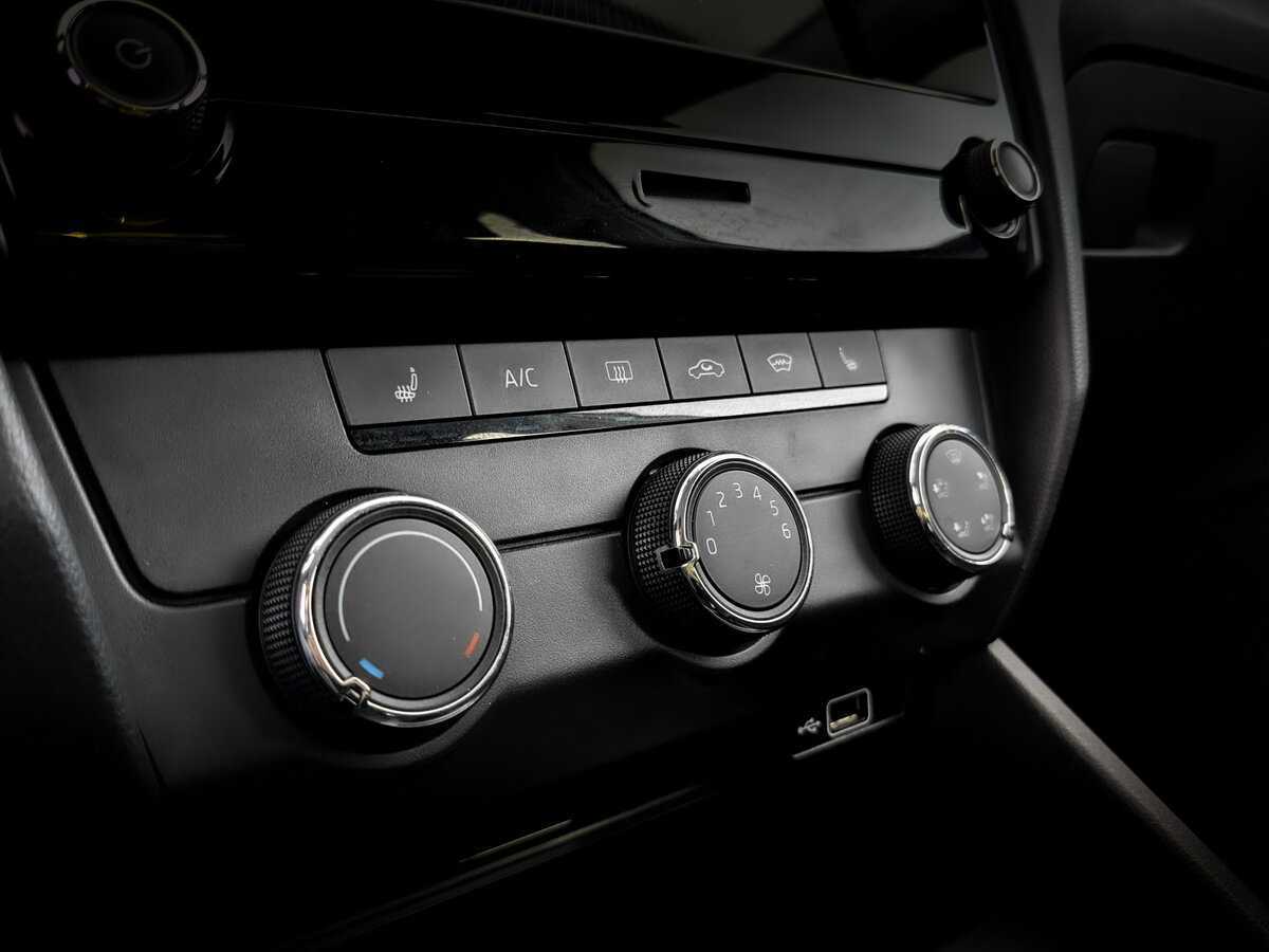 Шкода Октавия б/у, 2019, Механическая. Фото: #20