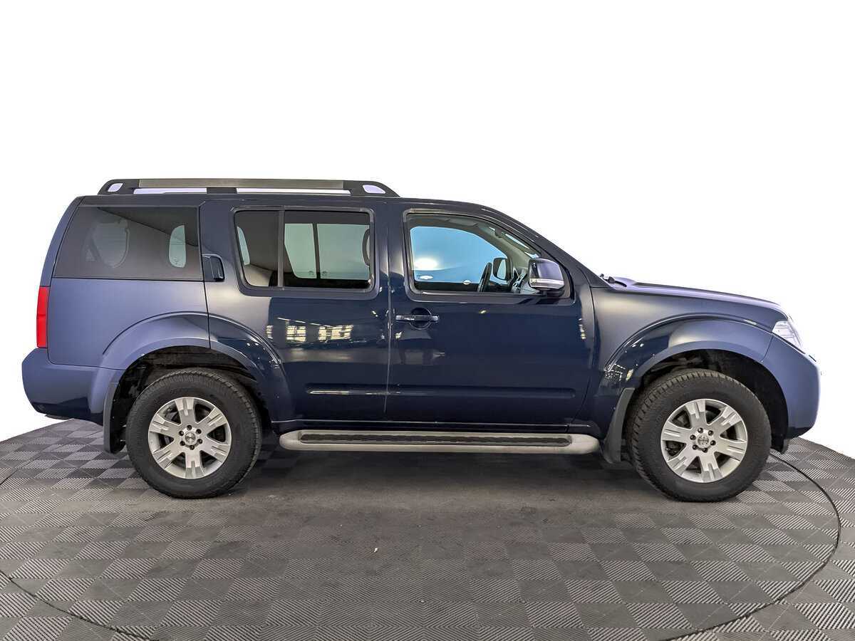 Ниссан Патфайндер б/у, 2012, Автоматическая. Фото: #3