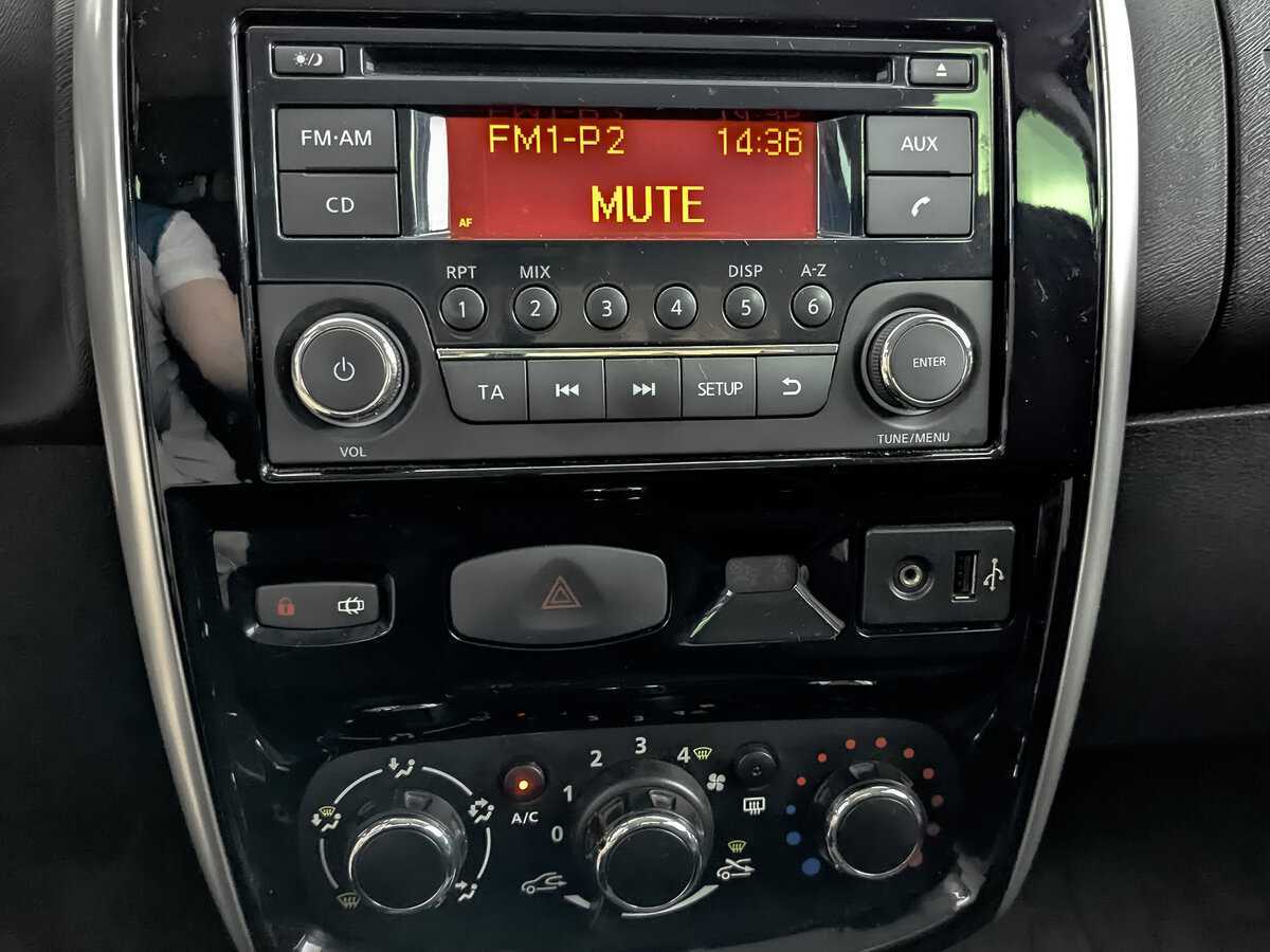 Ниссан Террано б/у, 2015, Автоматическая. Фото: #12