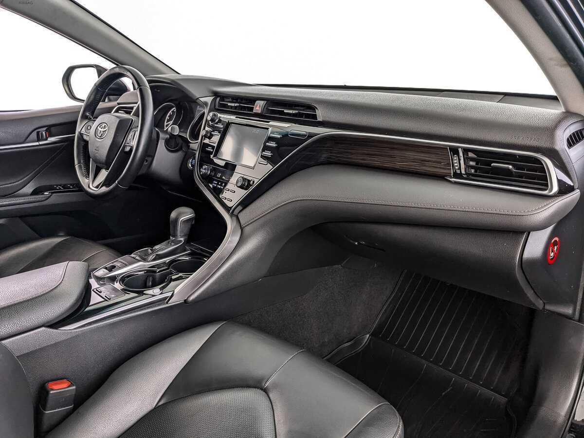 Тойота Камри б/у, 2019, Автоматическая. Фото: #8