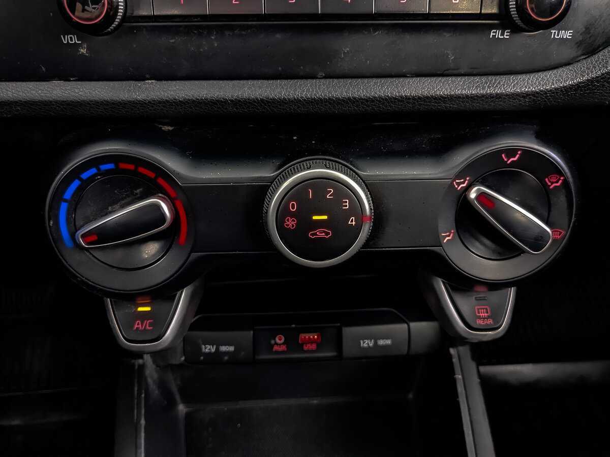 Киа Рио б/у, 2019, Автоматическая. Фото: #16