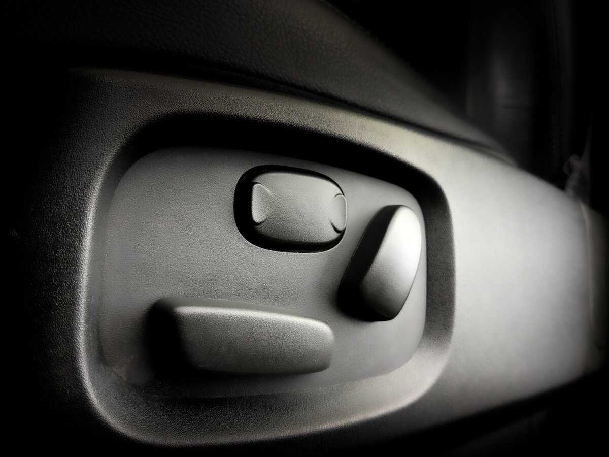 Лэнд Ровер Дискавери б/у, 2014, Автоматическая. Фото: #16