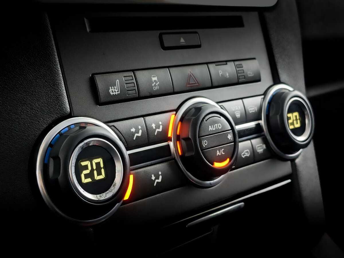 Лэнд Ровер Дискавери б/у, 2014, Автоматическая. Фото: #23