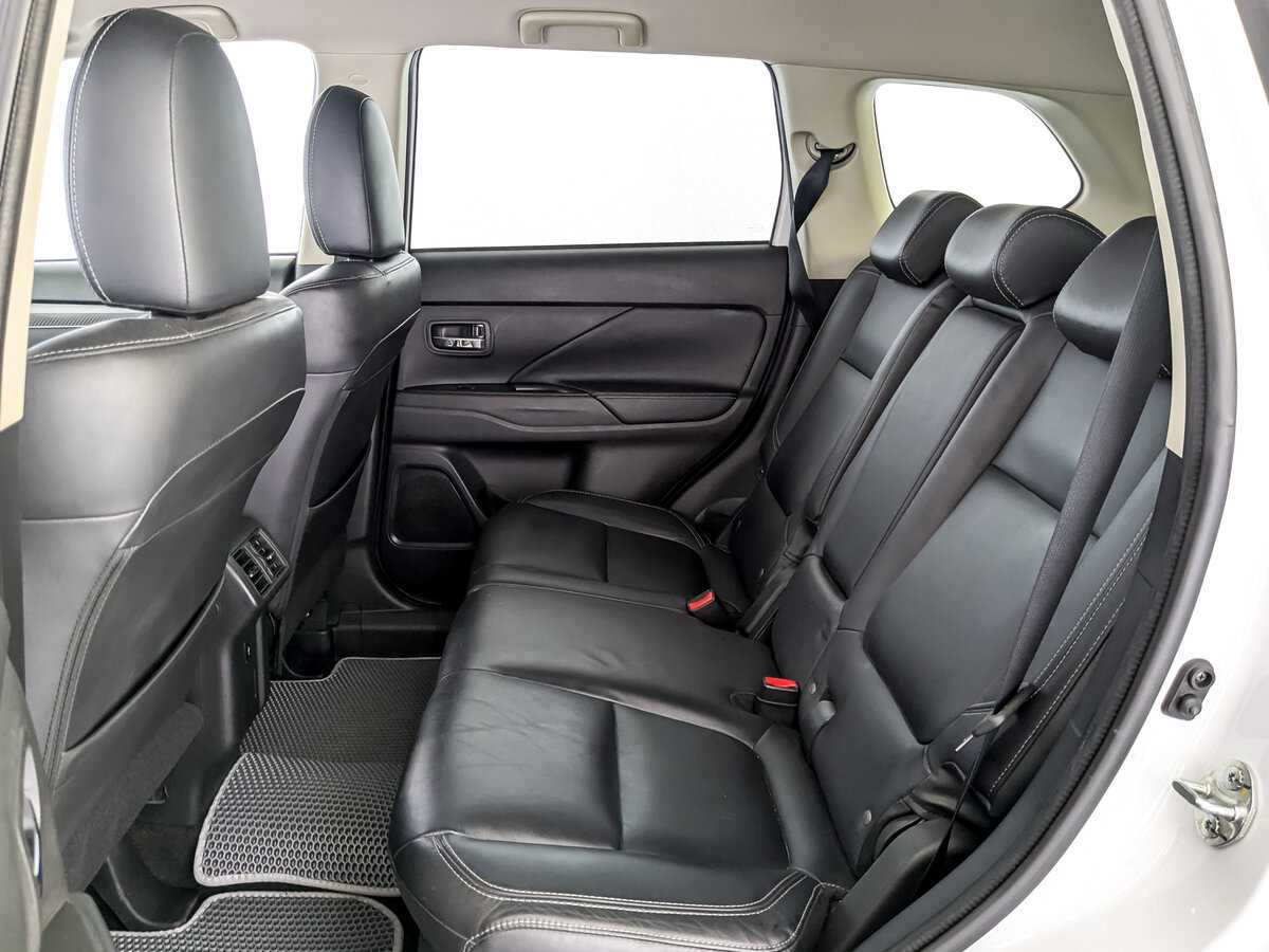 Митсубиши Оутлэндер б/у, 2019, Вариатор. Фото: #9