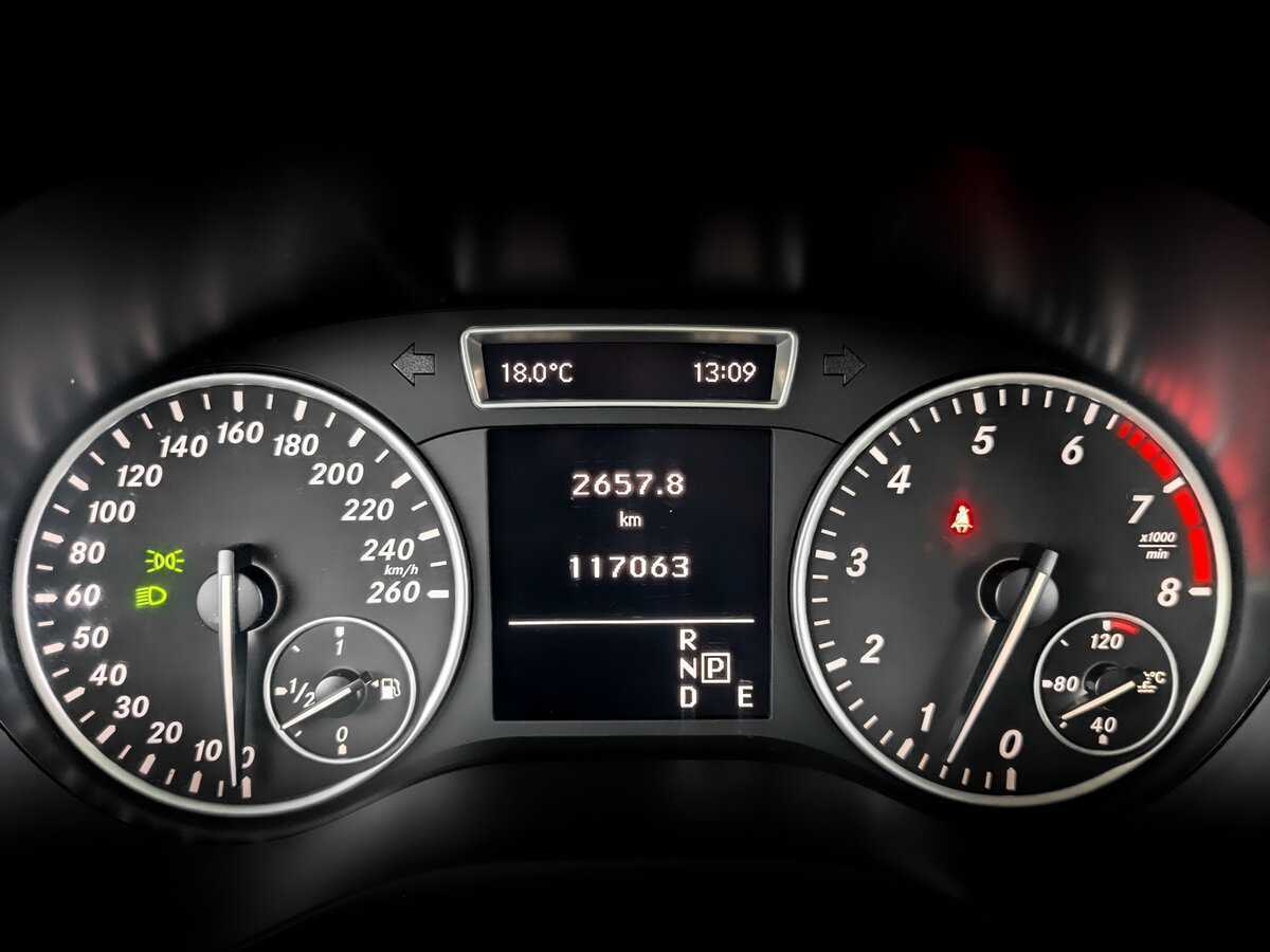 Мерседес-Бенц Б-Класс б/у, 2014, Роботизированная. Фото: #10