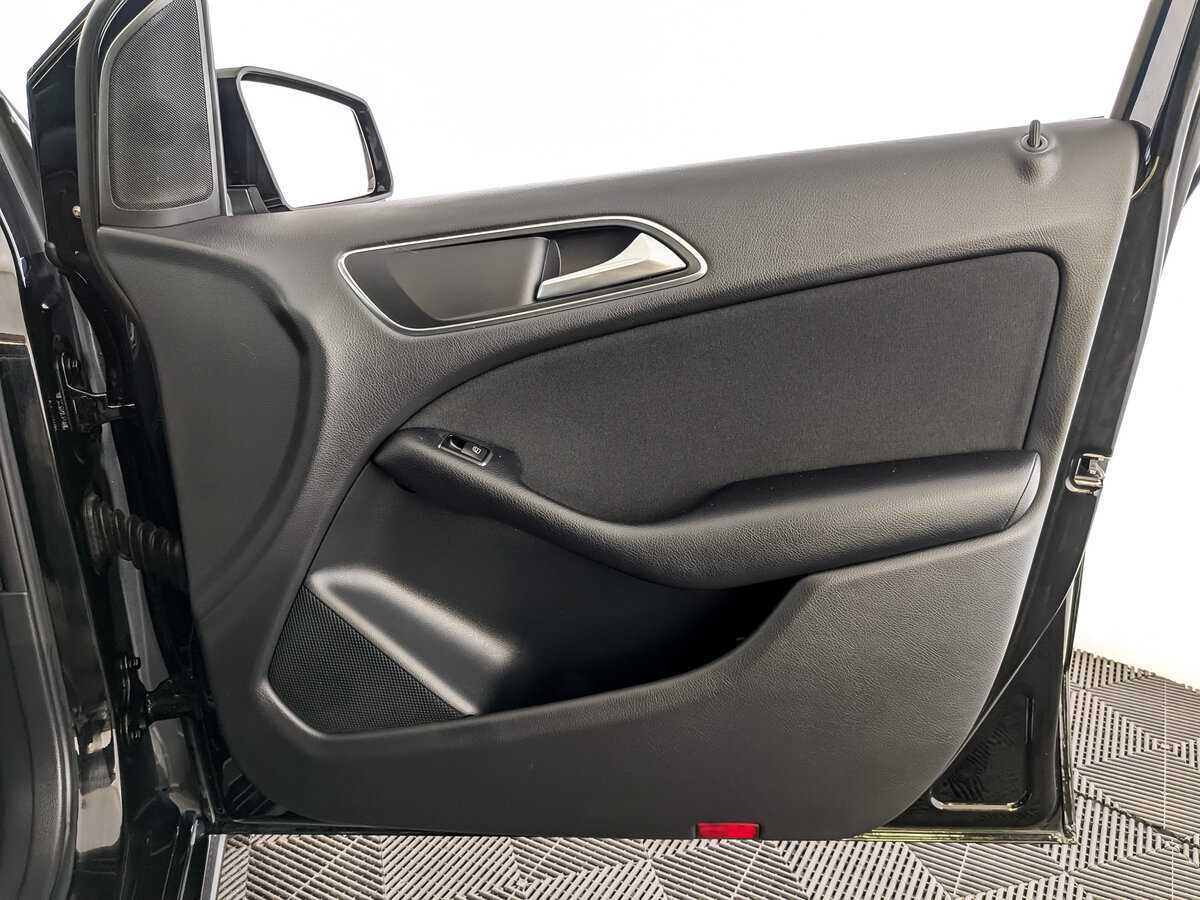 Мерседес-Бенц Б-Класс б/у, 2014, Роботизированная. Фото: #18